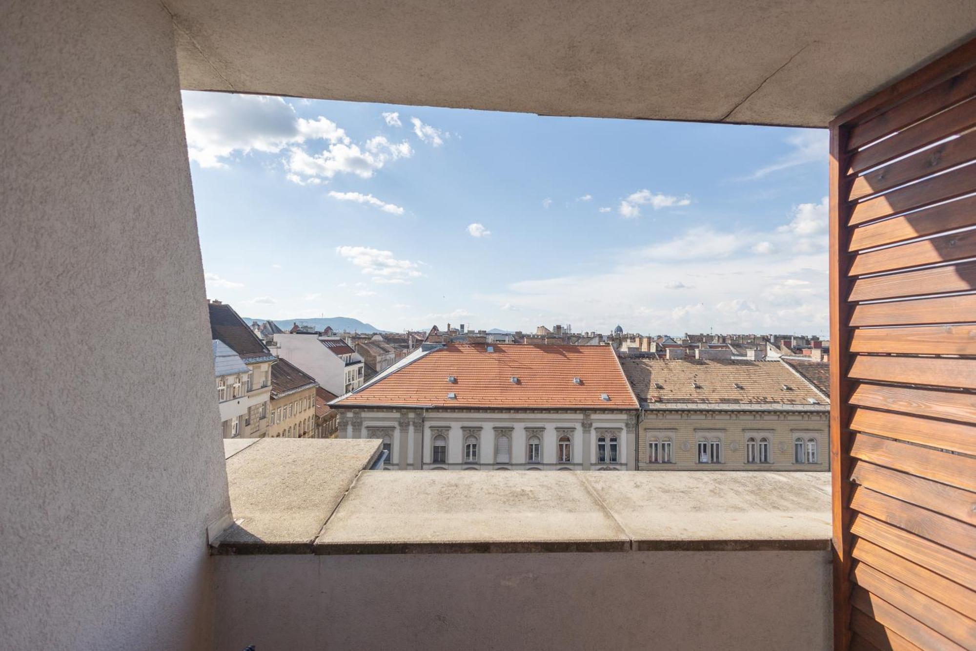 Rooftop City Residence With Deep Garage ブダペスト エクステリア 写真